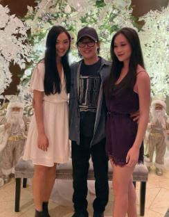 Jada Li with her father Jet Li and sister.